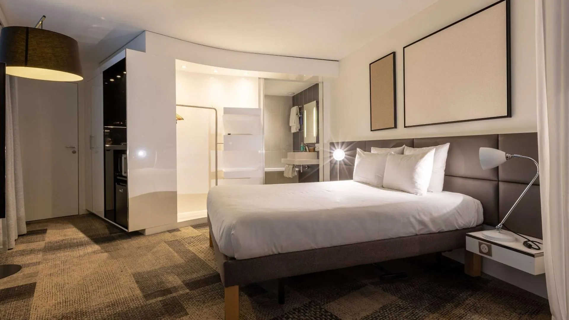 Novotel Expo Porte De Versailles 4* פריז