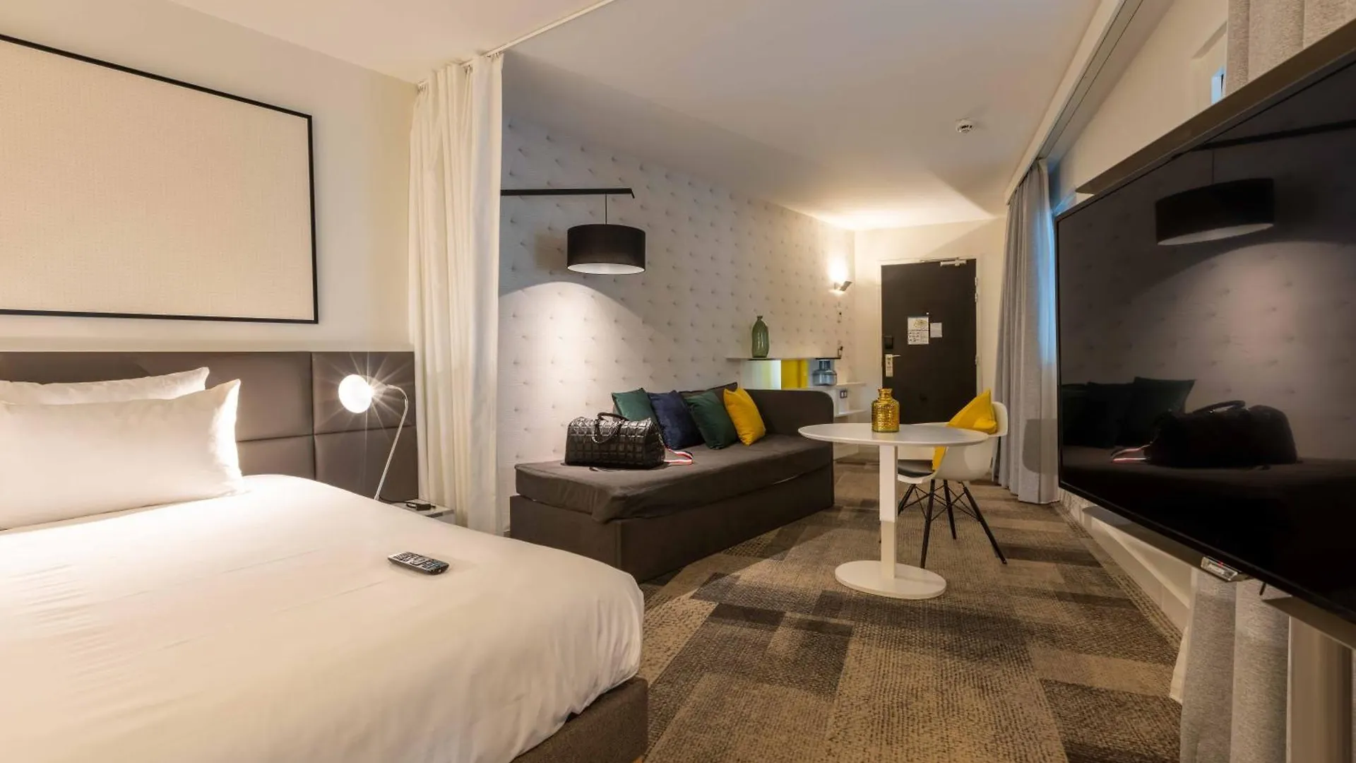 Novotel Expo Porte De Versailles Hotel 4*