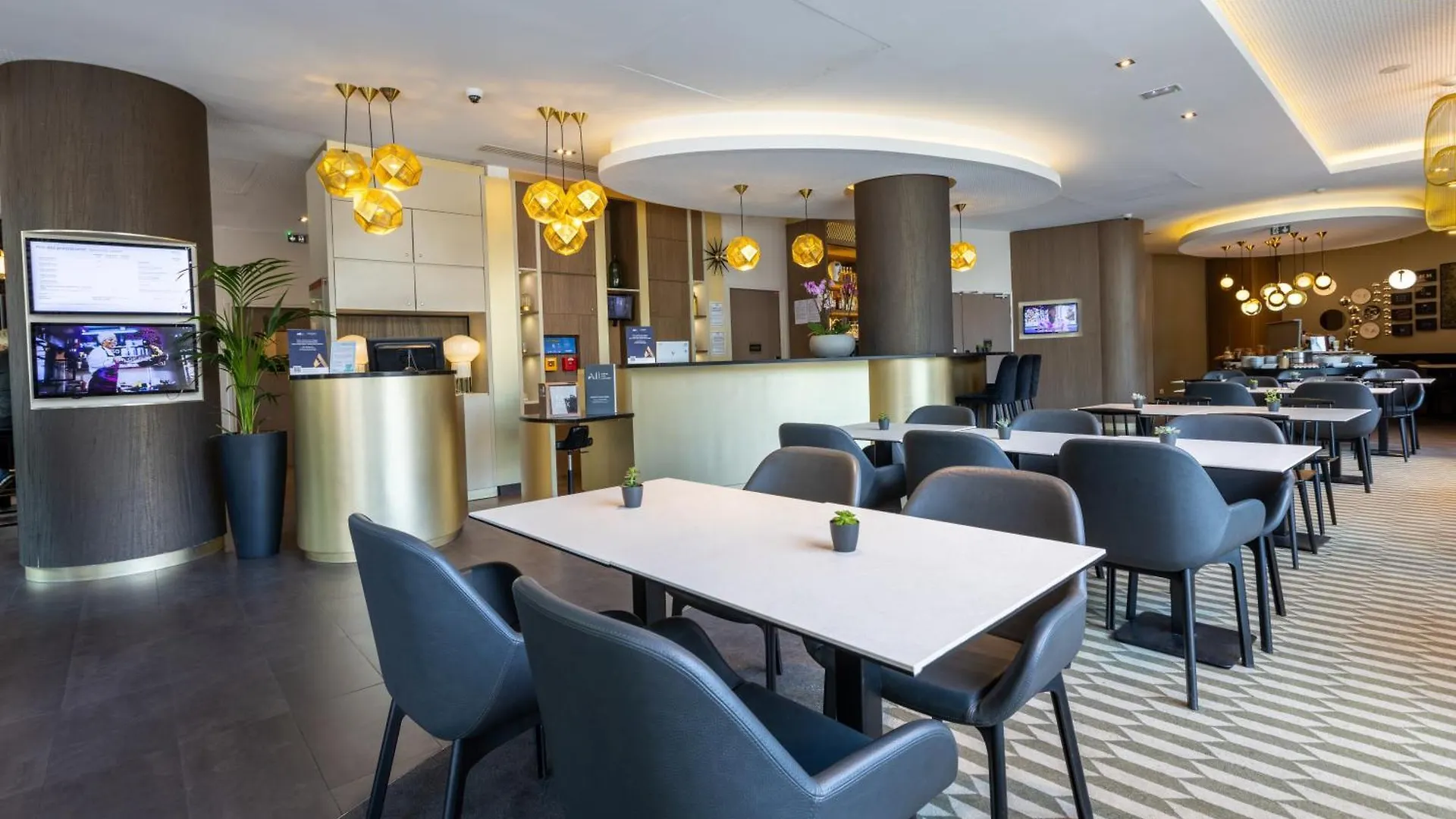 Novotel Expo Porte De Versailles 4*